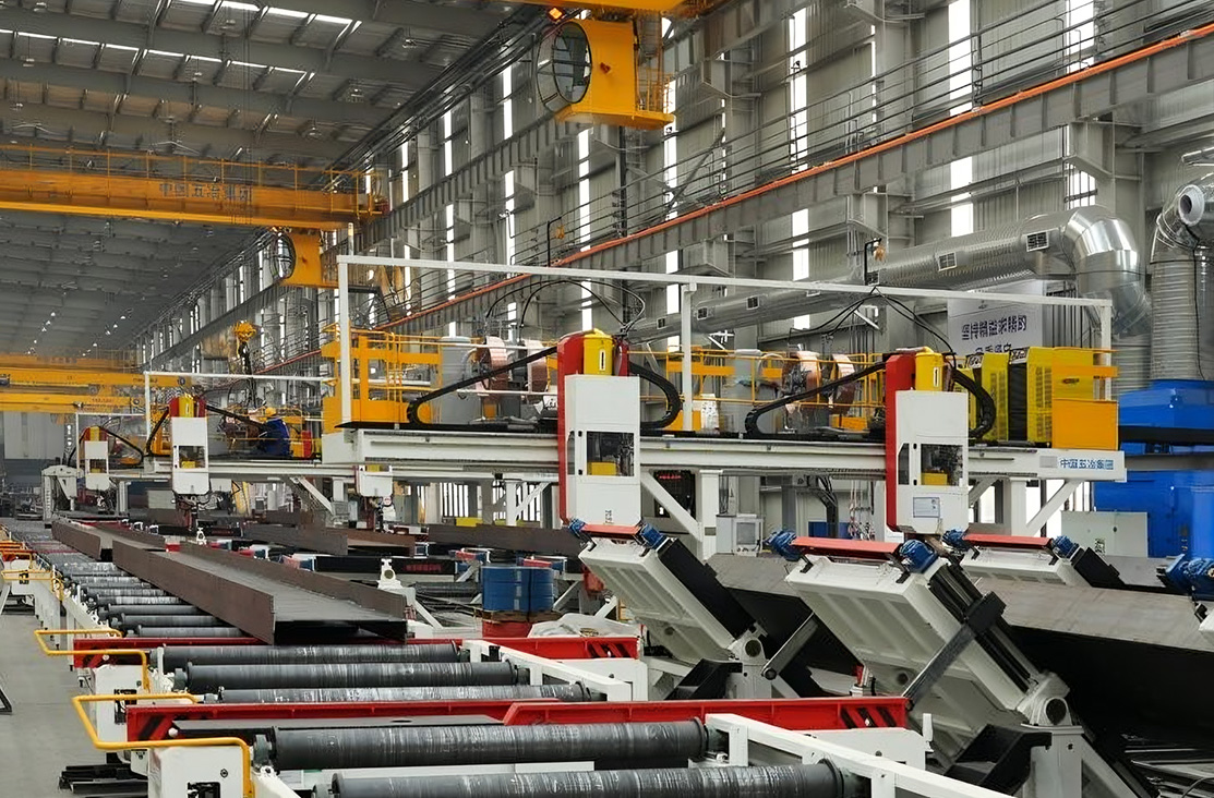 Ligne de production de structure en acier intelligent