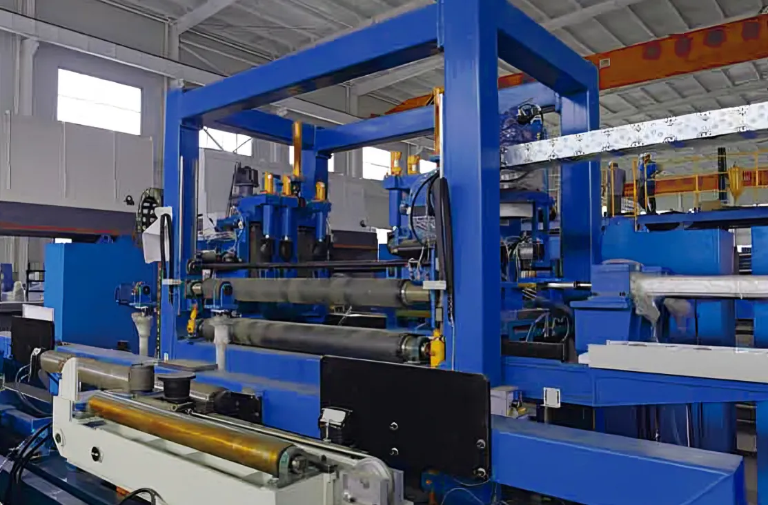 Ligne de production de structure en acier intelligent
